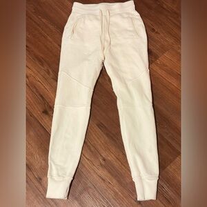 Women’s JOHN ELLIOTT  Escobar Beige Sweatpants Size 1